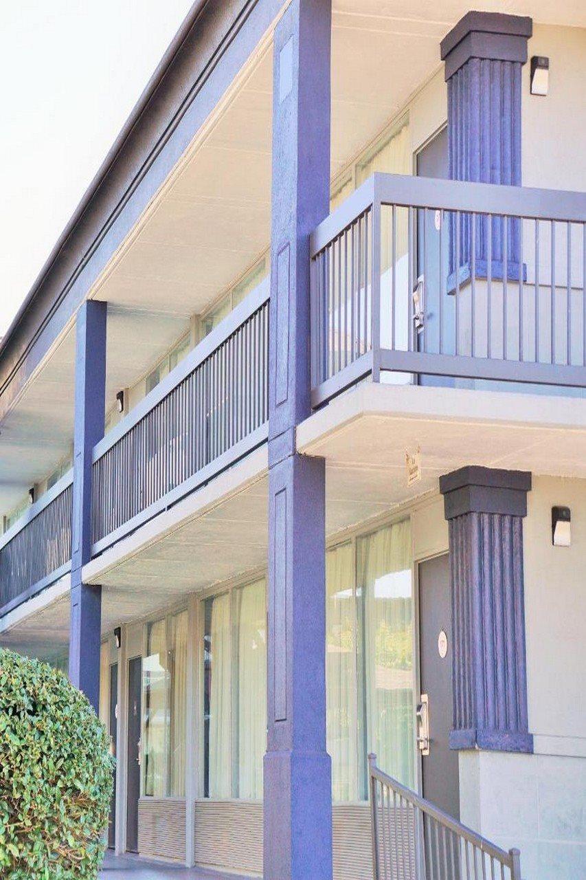 Hotel Elev8 Conroe Exteriér fotografie