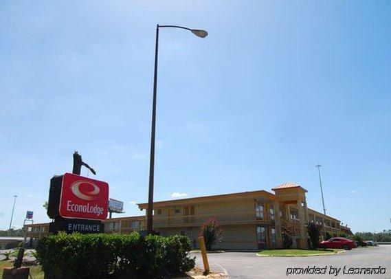 Hotel Elev8 Conroe Exteriér fotografie