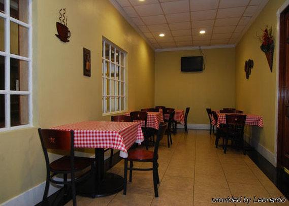 Hotel Elev8 Conroe Restaurace fotografie